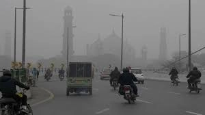 Latest News: Lahore: లాహోర్‌లో గాలికాలుష్యం హెచ్చరిక
