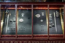 Latest News: Louvre Heist:  చరిత్రలోనే పెద్ద దోపిడీ – 7 నిమిషాల్లో మ్యూజియం ఖాళీ