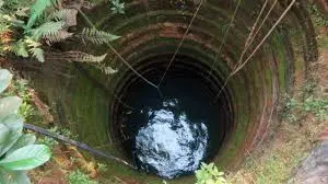 కూతుర్ని భయపెట్టాలని అనుకున్న తండ్రి చేతిలో హతమైన బాలిక