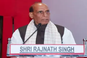 ఇది ఆరంభమే.. పాక్ ను మరో సారి హెచ్చరించిన రాజ్నాథ్ సింగ్