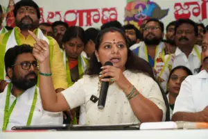 కుట్రతో నే పార్టీ నుంచి గెంటేశారు..ఎమ్మెల్సీ కవిత