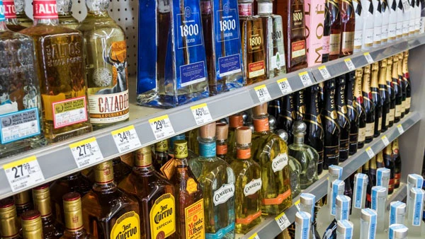 Telugu News: Liquor: మద్యం కొనాలంటే.. క్యుఆర్ కోడ్ తప్పనిసరి!