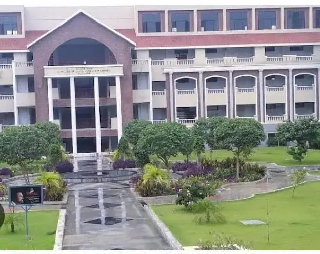 Penalty: మోహన్‌బాబు విశ్వవిద్యాలయానికి భారీ జరిమానా