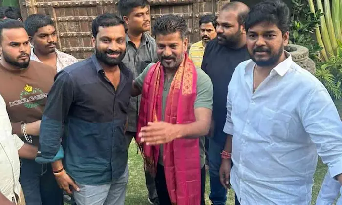 Naveen Yadav: జూబ్లీహిల్స్ ఉపఎన్నిక పోరు.. కాంగ్రెస్ నేతపై కేసు