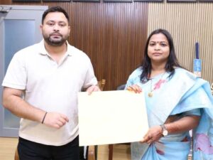 నామినేషన్ తిరస్కరణ.. వెక్కివెక్కి ఏడ్చింది