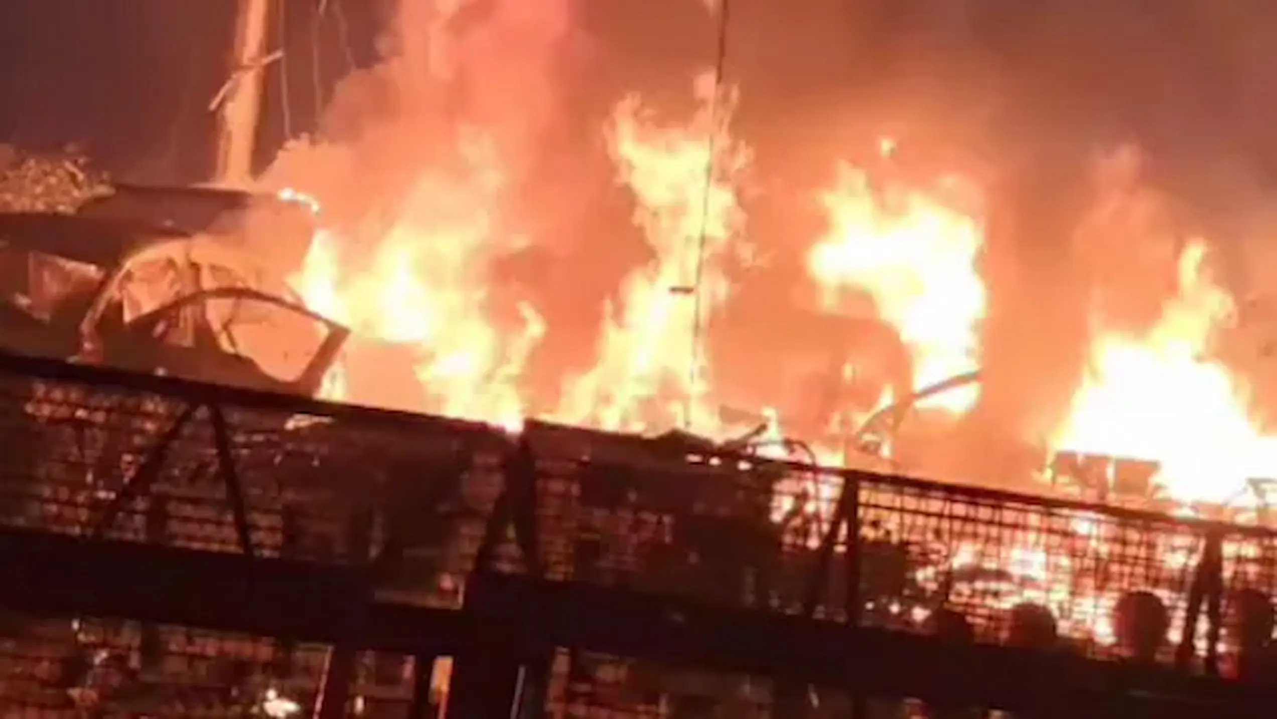 bomb explosion: ఢిల్లీ బాంబ్ ఘటన.. సీసీ పుటేజీ దృశ్యాలు విడుదల