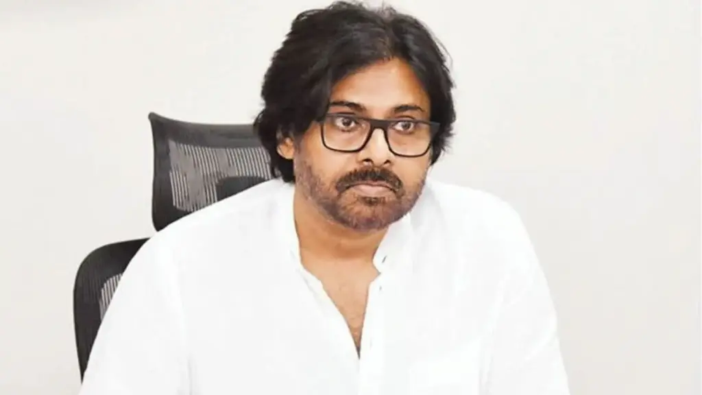 Latest News: Pawan Kalyan: ఈ నెల 26న కోనసీమ జిల్లాలో పర్యటించనున్న పవన్ కళ్యాణ్