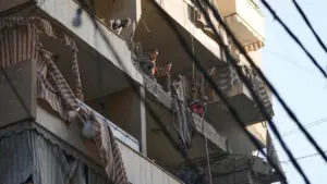 గాజాపై ఇజ్రాయెల్ దాడి..హెజ్ బొల్లా చీఫ్ ఆఫ్ స్టాఫ్ మృతి