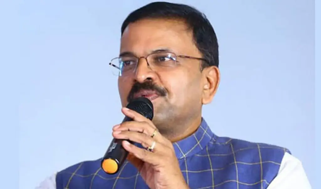 News Telugu: AP: ప్రభుత్వానికి మూడు కీలక సూత్రాలు చెప్పిన లక్ష్మీనారాయణ