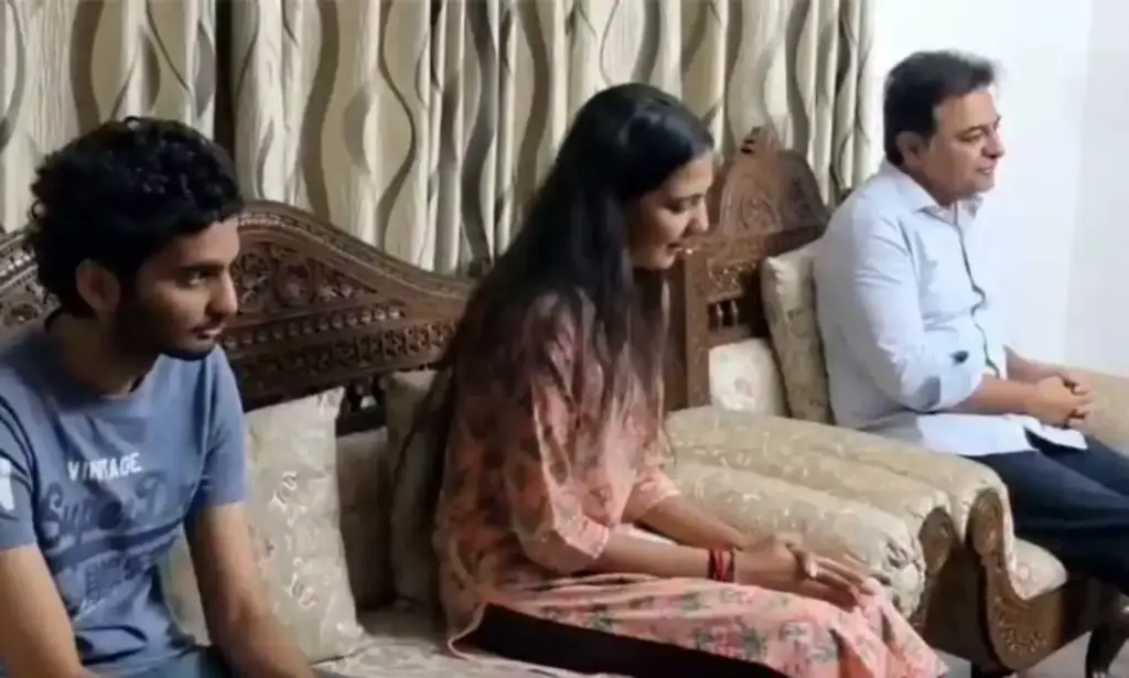 News Telugu: KTR: మేమున్నాం: మాగంటి సునీత కుటుంబానికి కేటీఆర్ హామీ!