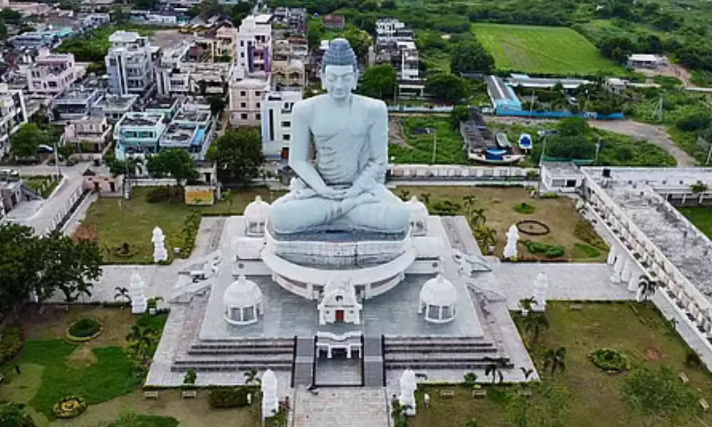 Monthly meeting with capital farmers: CRDA Commissioner K. Kannababu