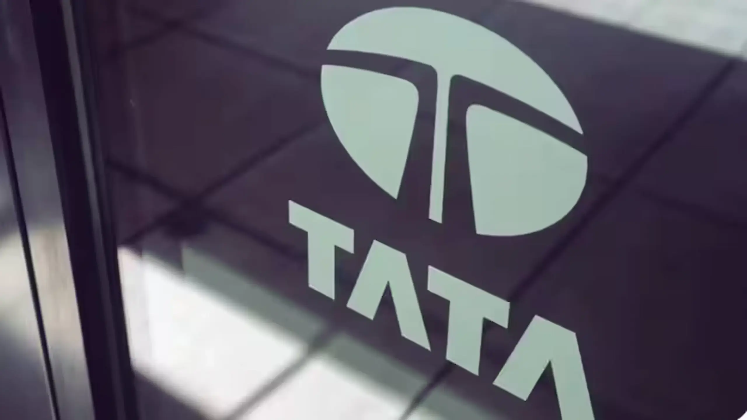 Tata: మేం టూవీలర్లు తయారుచేయడం లేదు: టాటా