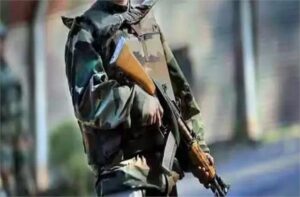 అరెస్ట్ ఆర్మీ ఉద్యోగమంటూ మోసం, మహిళలతో సన్నిహిత సంబంధాలు…