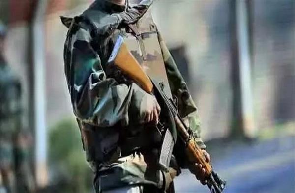 Fake Army Jawan : అరెస్ట్ ఆర్మీ ఉద్యోగమంటూ మోసం, మహిళలతో సన్నిహిత సంబంధాలు…