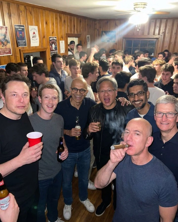 Latest news: Elon Musk: వైరల్ అవుతున్న టెక్ దిగ్గజాల ఏఐ ఫొటోలు