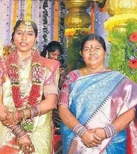 డబ్బు, నగలతో ఊడాయించిన నిత్య పెళ్లికూతురు