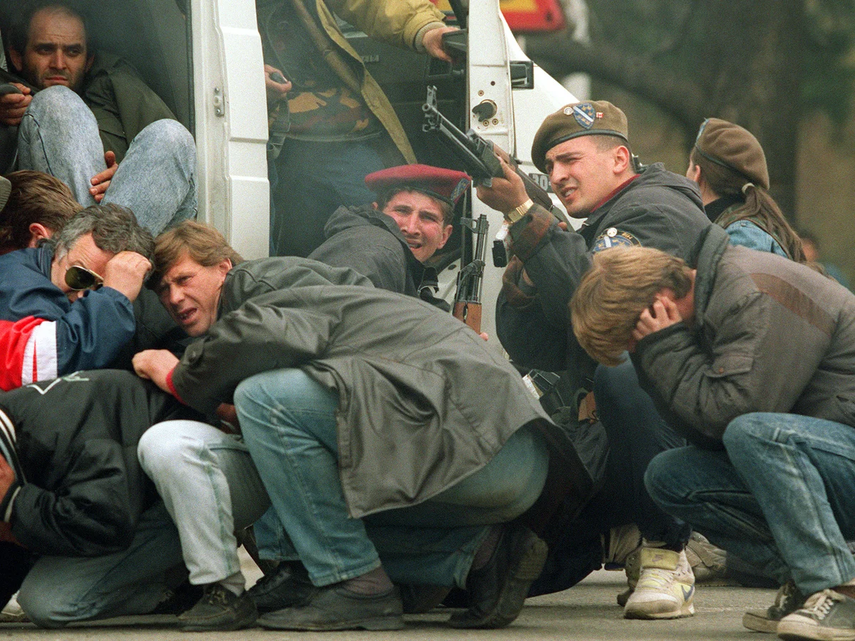 Bosnia: బోస్నియాలో పేదల్ని హతమార్చిన సంపన్నులు