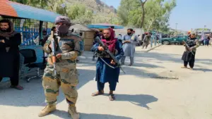 ఆఫ్ఘాన్ పై పాక్ వైమానిక దాడులు.. పదిమంది మృతి