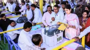 ముగిసిన బీహార్‌ అసెంబ్లీ పోలింగ్