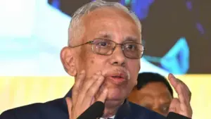 సమాజం రుణం తీర్చుకోవడం మన బాధ్యత : గవర్నర్ అబ్దుల్ నజీర్