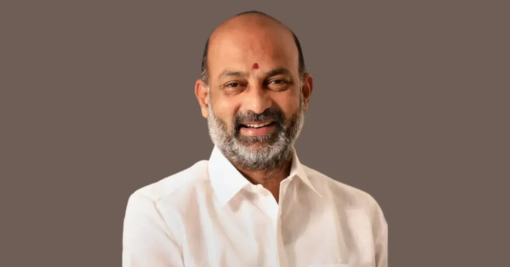 Latest news: Maoists: నక్సలైట్లను నమ్మి మోసపోవద్దు: బండి సంజయ్