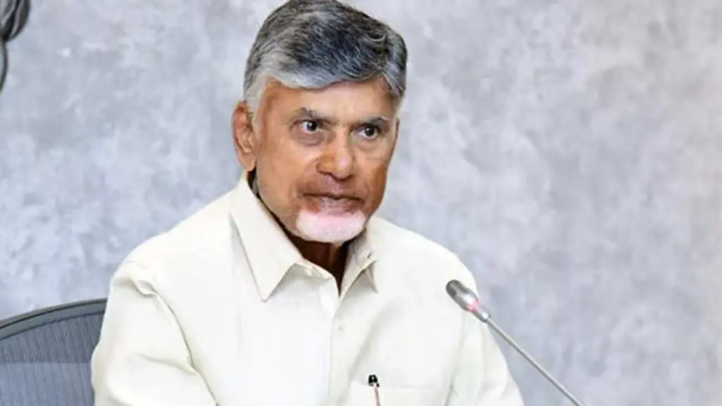 Pulivendula CI issue : ముఖ్యమంత్రికి నోటీసులు పంపిన మాజీ సీఐ శంకరయ్యకు సర్వీసు డిస్మిస్..
