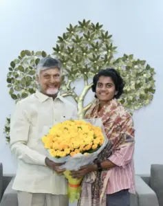 శ్రీచరణికి రూ. 2.5 కోట్లు, గ్రూప్-1 ఉద్యోగం ఇచ్చిన ఏపీ సర్కార్