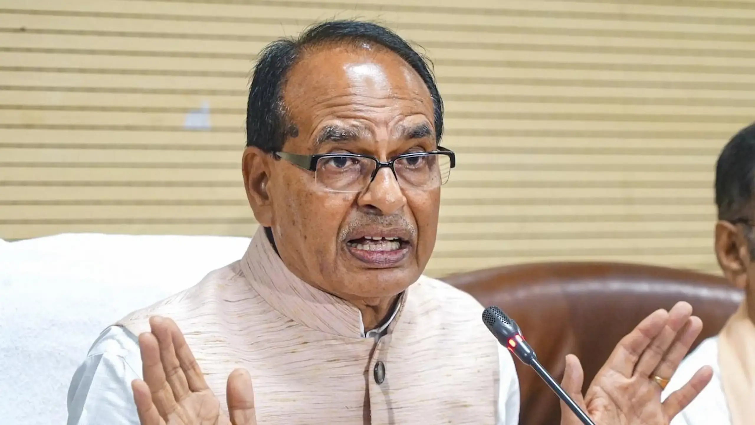 AP: లక్పతి దీదీలుగా 10 కోట్ల మంది: శివరాజ్ సింగ్ చౌహాన్