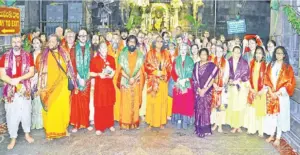 శివనామస్మరణతో హోరెత్తిన శ్రీకాళహస్తీశ్వరాలయం