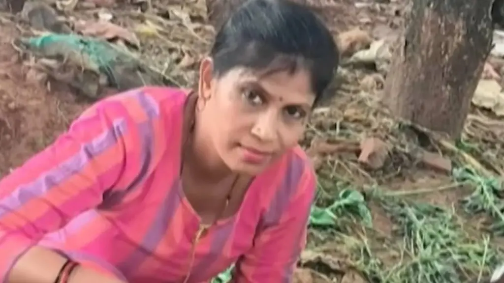 Banglore Crime:అబ్బాయిలతో స్నేహంపై మందలించిన తల్లి.. స్నేహితులతో కలిసి హతమార్చిన కూతురు