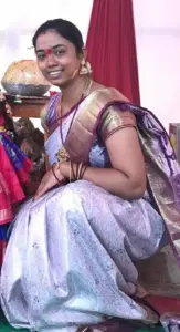 ఇదెక్కడి వింత.. చీమల భయంతో వివాహిత ఆత్మహత్య