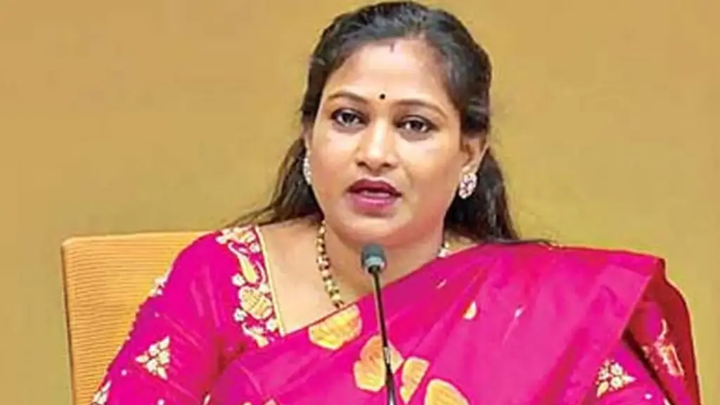 Latest News: Home Minister Anita: రాష్ట్రంలో శాంతిభద్రతల పరిస్థితిపై హోంమంత్రి అనిత సమీక్ష