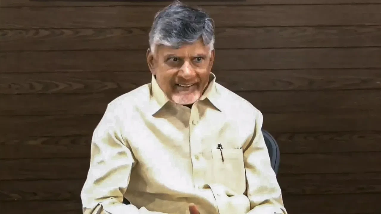 Liquor Case : సీఎం చంద్రబాబుపై లిక్కర్ కేసు మూసివేత