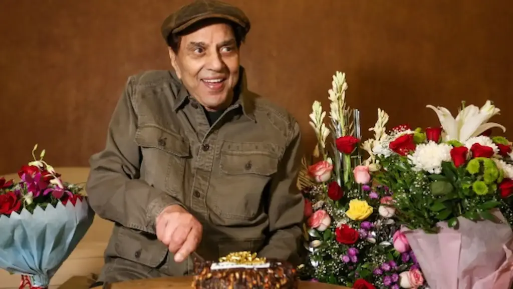 Dharmendra: This is Dharmendra's last movie.