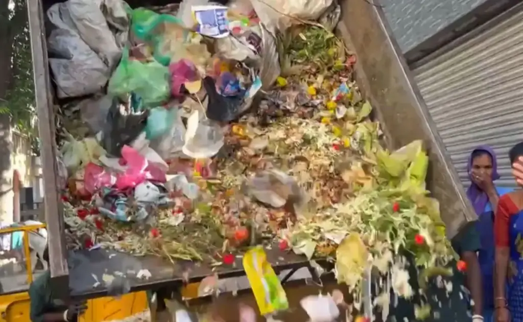 News Telugu: Bengaluru: చెత్తను ఇంట్లో పెట్టుకుంటే జరిమానా.. వీధిలో పడేస్తే అరెస్ట్..