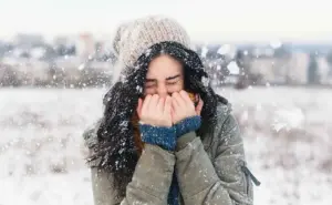 రక్తసరఫరాపై చలికాలం ప్రభావం! వేళ్లు, కాళ్లలో వాపు, నొప్పి