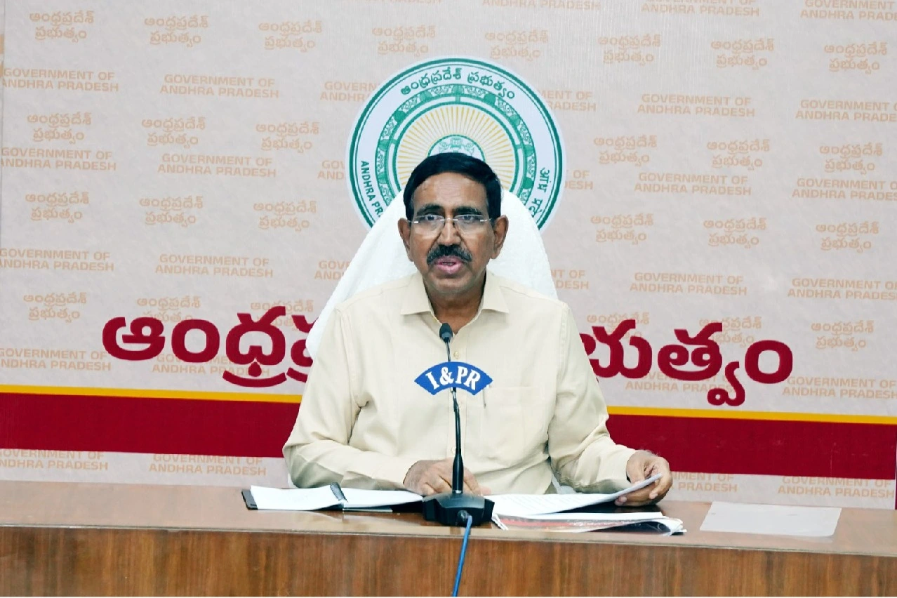 CRDA meeting: భూములు ఇచ్చిన రైతులకు అన్యాయం చెయ్యం: నారాయణ 