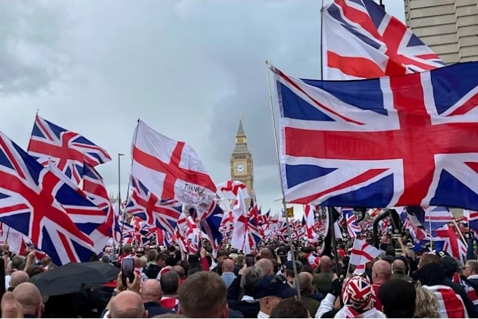 Latest news: Keir Starmer: వలస విధానంలో బ్రిటన్‌ మార్పులు లక్షలాది మందిపై ప్రభావం