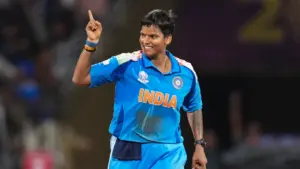 దీప్తి శర్మకి శుభాకాంక్షలు చెప్పిన యూపీ డీజీపీ