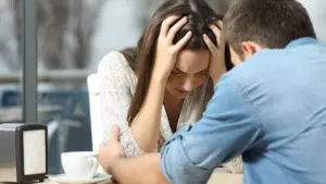 భారత్ లో ఇకపై మిగిలేది నాలుగు ప్రధాన బ్యాంకులే..