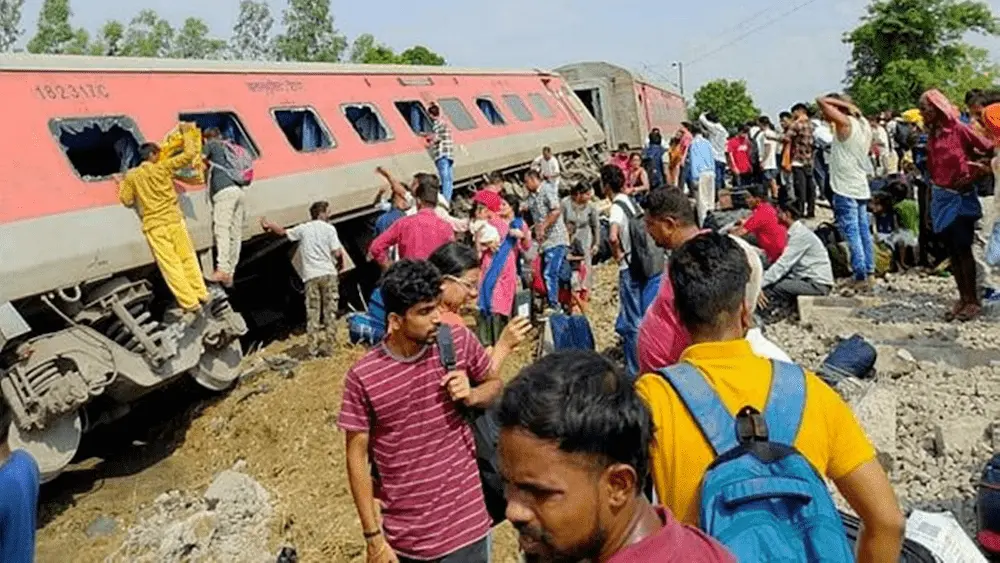 Train accident in Uttar Pradesh
