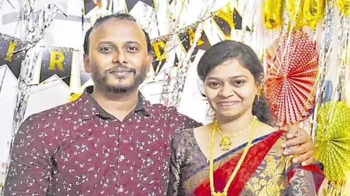 Telugu News: HYD: కడుపులో బిడ్డలు మృతి.. ఆపై భార్య మరణం.. తట్టుకోలేని భర్త ఆత్మహత్య