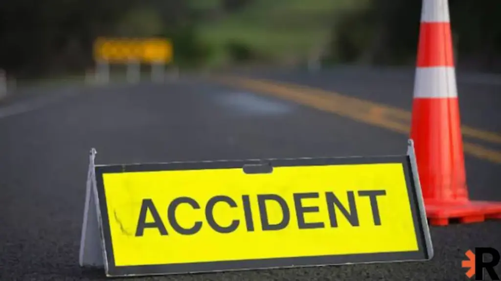 Two youths die in road accident in Palasa
