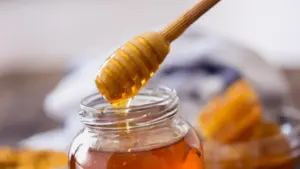ప్రతి రోజూ తేనె తాగడం వల్ల కలిగే ఆరోగ్య ప్రయోజనాలు!
