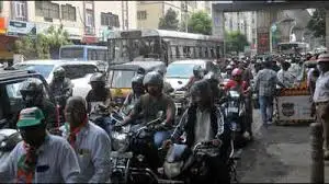 బిహార్ ఎన్నికల ప్రభావం — హైదరాబాద్‌లో పనులు మందగింపు