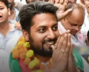 నిజమైన యువ నాయకత్వం