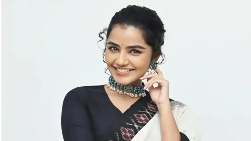 Anupama: ఏడు సినిమాలతో అనుపమ.. అరుదైన ఘనత