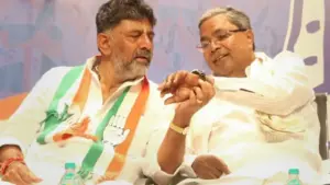 కర్ణాటకలో సీఎం మార్పుపై తేల్చని కాంగ్రెస్ అధిష్ఠానం