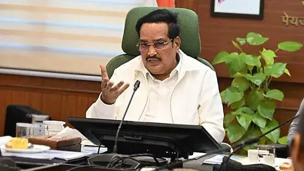 CR Patil: ‘మారువేషం’ తో బనకచర్ల! ఢిల్లీలో జలశక్తి మంత్రి సిఆర్ పాటిల్ తో మంత్రి ఉత్తమ్ భేటీ