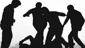 తాడిపత్రిలో కలకలం..! వైసీపీ నేతపై దాడి